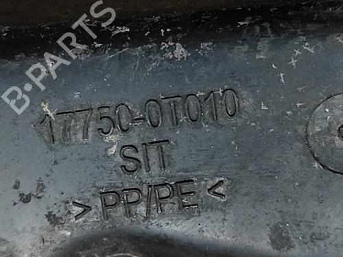 Air filter box TOYOTA AURIS (_E18_) 1.8 Hybrid (ZWE186_, ZWE186R) | BP23561669M87