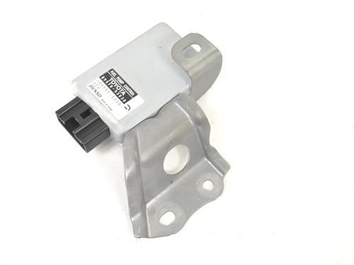 Elektronisk modul LEXUS GS (_L1_) 300h (AWL10_, AWL10R) (223 hp) 32076475