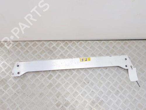 Used Front bumper reinforcement Front bumper reinforcement 39205286 39205286