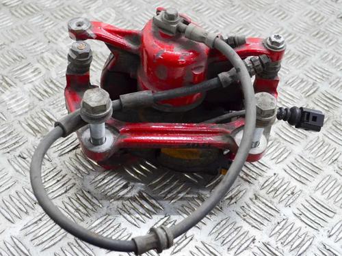 Used Right front brake caliper Right front brake caliper 36043192 36043192