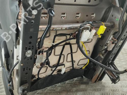 Left front seat TOYOTA PRIUS PLUS (_W4_) 1.8 Hybrid (ZVW4_) | BP26907304C15