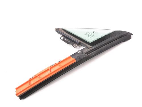 Used Front left quarter glass TESLA MODEL S (5YJS) 85D AWD (376 hp) 30213977