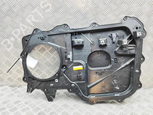 BP32118967C23 main image