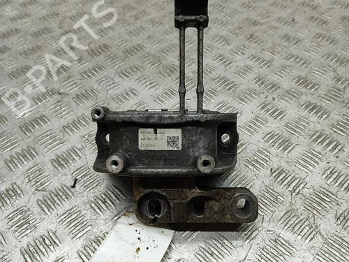 engine-mount-vw-passat-b8-variant-3g5-cb5-2014-29829966 main image