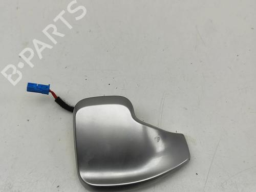 Commandes au volant BMW X1 (F48) sDrive 20 i (192 hp) 32170796