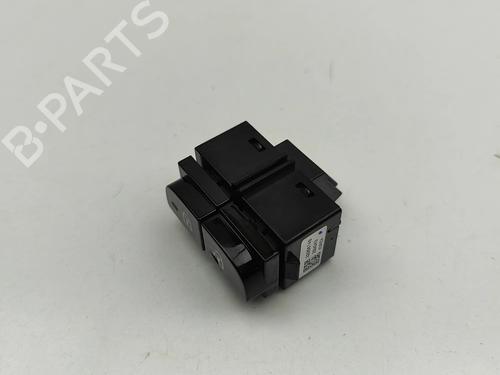 Switch POLESTAR POLESTAR 2 (534) EV | BP36066550I30 - Image 3