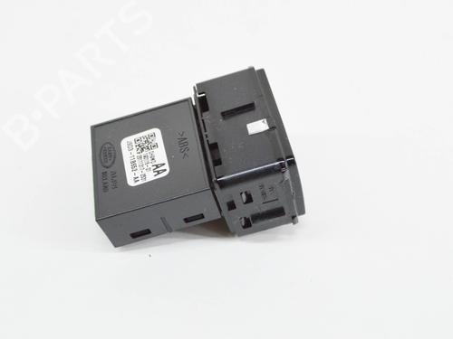 Switch JAGUAR I-PACE (X590) EV400 AWD | BP27760231I30 