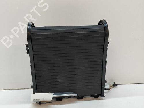 Used Cup/Object holder BMW X3 (G01, F97, G08) xDrive 30 d Mild-Hybrid (286 hp) 27766685