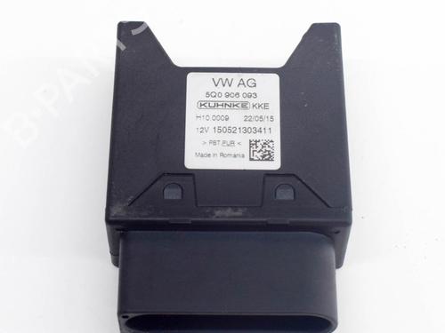 Used Electronic module AUDI A3 Sportback (8VA, 8VF) 1.4 TFSI e-tron (150 hp) 15681162