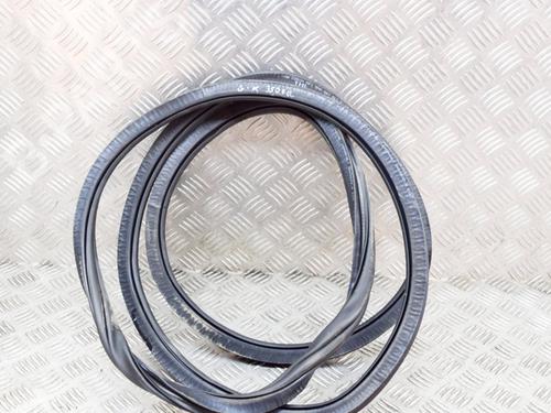 Used Rubber door seal VW TIGUAN (AD1, AX1) 2.0 TDI (150 hp) 14637244