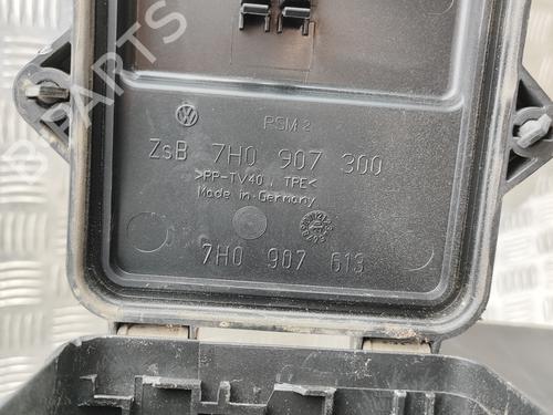 Fuse box VW TRANSPORTER T6 Van (SGA, SGH, SHA, SHH) 2.0 TDI | BP30005182E1