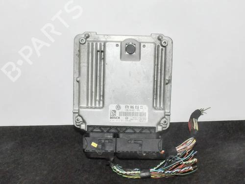 Used Engine control unit (ECU) Engine control unit (ECU) VW TRANSPORTER T5 Bus (7HB, 7HJ, 7EB, 7EJ) 2.5 TDI (130 hp) 6738131 6738131