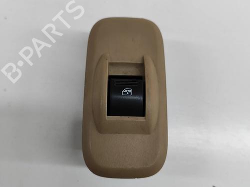 Used Right rear window switch Right rear window switch CHEVROLET TRAILBLAZER (KC_) 4.2 AWD (279 hp) 24818695 24818695