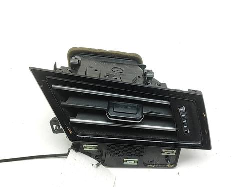 air-vent-vw-passat-b8-3g2-cb2-2014-33391428 main image