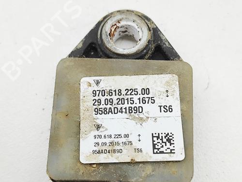 Electronic sensor PORSCHE PANAMERA (970) 3.0 S E-Hybrid | BP39410069M84 - Image 7