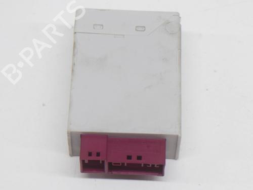 Used Electronic module BMW X1 (F48) sDrive 18 d (150 hp) 7733162