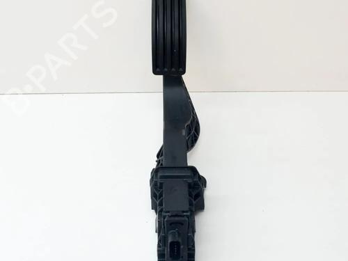 pedal-volvo-xc40-536-2017-27752303 main image