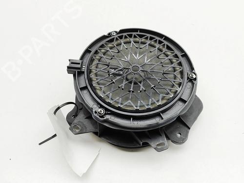 speaker-ds-ds-7-crossback-j4_-jr_-jc_-2017-31926465 main image