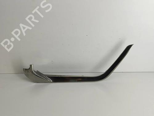 Used Middle console Middle console PEUGEOT 3008 II SUV (MC_, MR_, MJ_, M4_) Hybrid (224 hp) 33369410 33369410