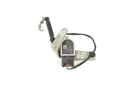 Used Electronic sensor BMW 7 (G11, G12) 725 d, Ld (231 hp) 30212173