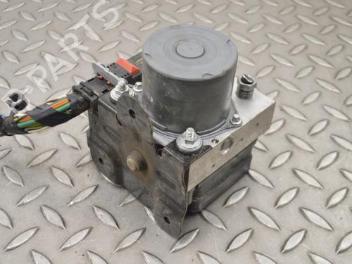 Used ABS pump JAGUAR XE (X760) 2.0 D (163 hp) 30230920