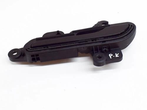 front-left-exterior-door-handle-tesla-model-3-5yj3-2017-27761996 main image