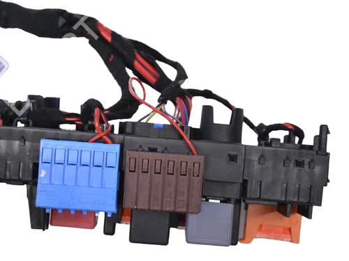 Fuse box MERCEDES-BENZ E-CLASS (W213) E 220 d (213.004) | BP30229793E1 