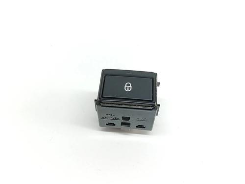 switch-jaguar-xf-ii-x260-2015-27158372 main image