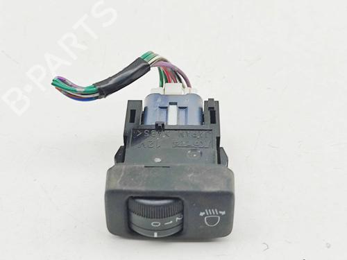 Used Switch Switch TOYOTA HILUX VII Pickup (_N1_, _N2_, _N3_) 3.0 D-4D 4WD (KUN26) (163 hp) 34630858 34630858