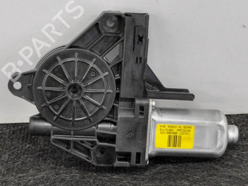 Left front window motor VOLVO V60 I (155) 1.6 DRIVe | BP6747054E21