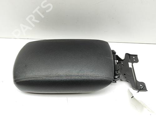 Used Armrest / Center console KIA SPORTAGE IV (QL, QLE) 1.6 CRDi (136 hp) 30463156