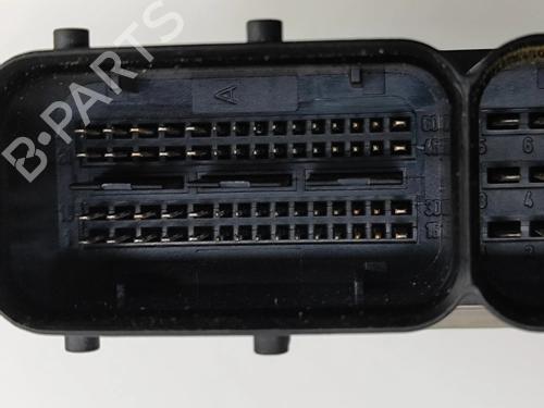 Engine control unit (ECU) AUDI A5 Convertible (8F7) 2.0 TDI | BP24143293M57