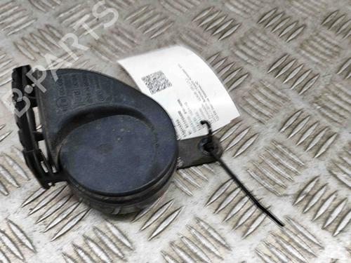 Used Horn LEXUS GS (_L1_) 300h (AWL10_, AWL10R) (223 hp) 17016181