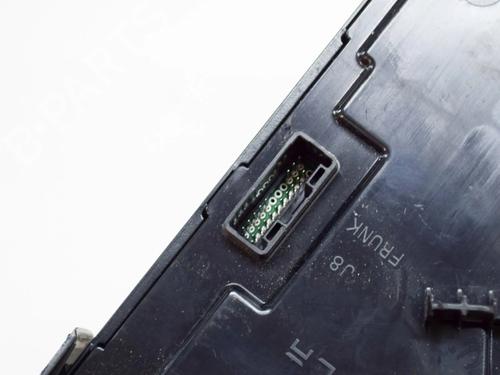 Module électronique TESLA MODEL 3 (5YJ3) EV | BP27758560M83 