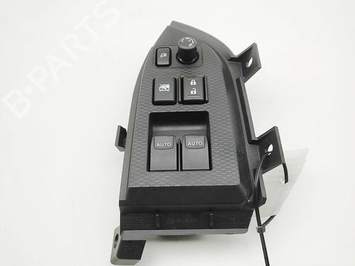 Used Right front window switch Right front window switch TOYOTA GT 86 Coupe (ZN6_) 2.0 (ZN6AC_, ZN6BC_, ZN6K) (200 hp) 39590652 39590652
