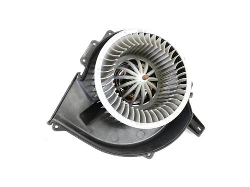 Used Heater blower motor AUDI A1 Sportback (8XA, 8XF) S1 quattro (231 hp) 30210720