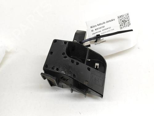 rear-bumper-bracket-nissan-leaf-ze1-2017-27779157 main image