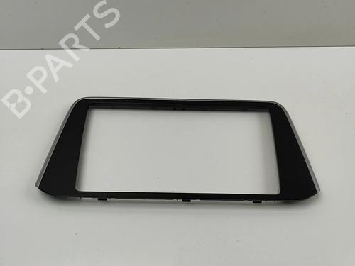 other-vw-t-roc-a11-d11-2017-33371036 main image