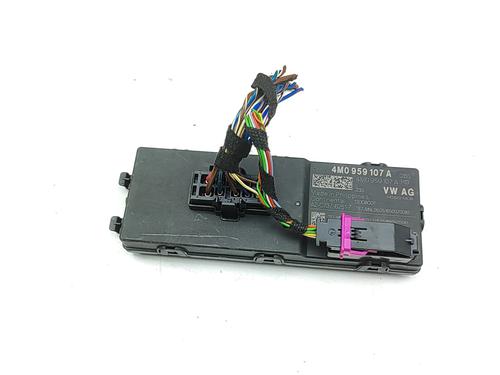 Used Electronic module AUDI A4 Allroad B9 (8WH, 8WJ) 3.0 TDI quattro (272 hp) 31859529