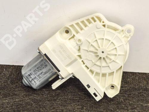 Used Left rear window motor AUDI Q5 (8RB) 2.0 Hybrid quattro (245 hp) 7082221
