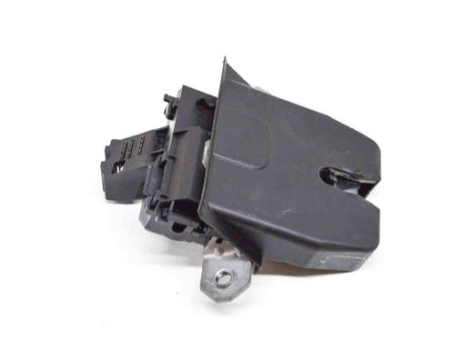 Tailgate lock LAND ROVER RANGE ROVER EVOQUE (L538) 2.0 D | BP8846930C101 