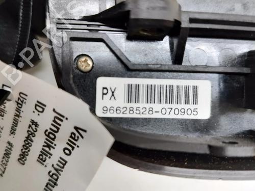 Steering wheel controls CHEVROLET CAPTIVA (C100, C140) 2.0 D 4WD | BP23946446E15 