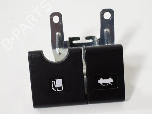 BP9901366O1 main image