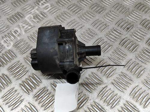 Used Auxiliary water pump TESLA MODEL X (5YJX) 90D AWD (525 hp) 16945246