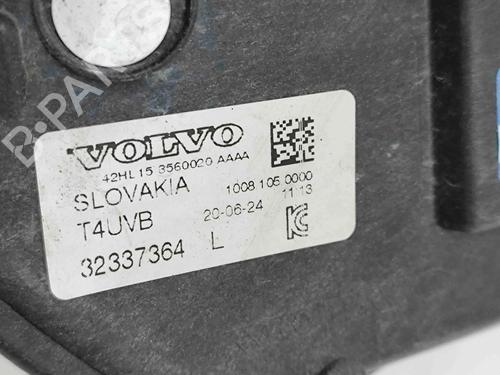 Left front fog light VOLVO XC60 II (246) 2.0 B5 Mild-Hybrid | BP33374637C30 - Image 8