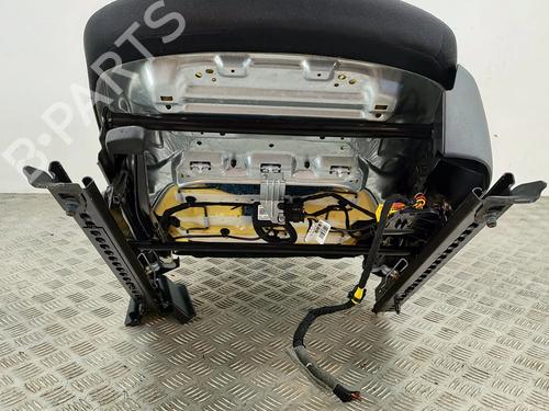 Left front seat INFINITI Q30 1.6 | BP33371975C15  - Image 5