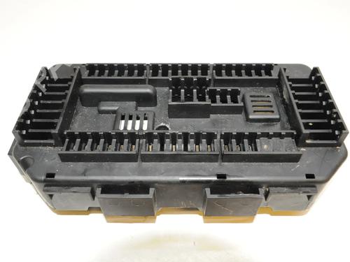 Used Fuse box Fuse box BMW 2 Coupe (F22, F87) M 235 i (326 hp) 33338859 33338859