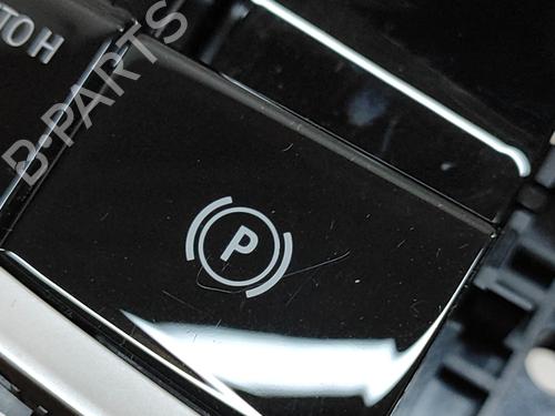 Switch BMW X7 (G07) xDrive 40 d Mild-Hybrid | BP27797268I30 