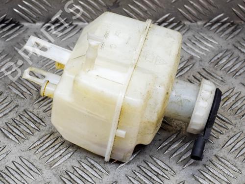 Brake fluid reservoir LAND ROVER RANGE ROVER SPORT I (L320) 3.0 D 4x4 | BP14635347M118 