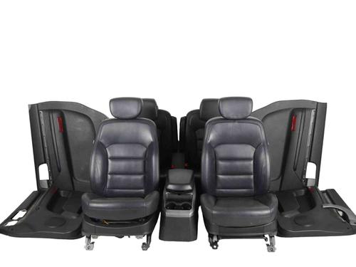 Używane Komplet foteli SSANGYONG RODIUS II 2.2 Xdi (178 hp) 30245994